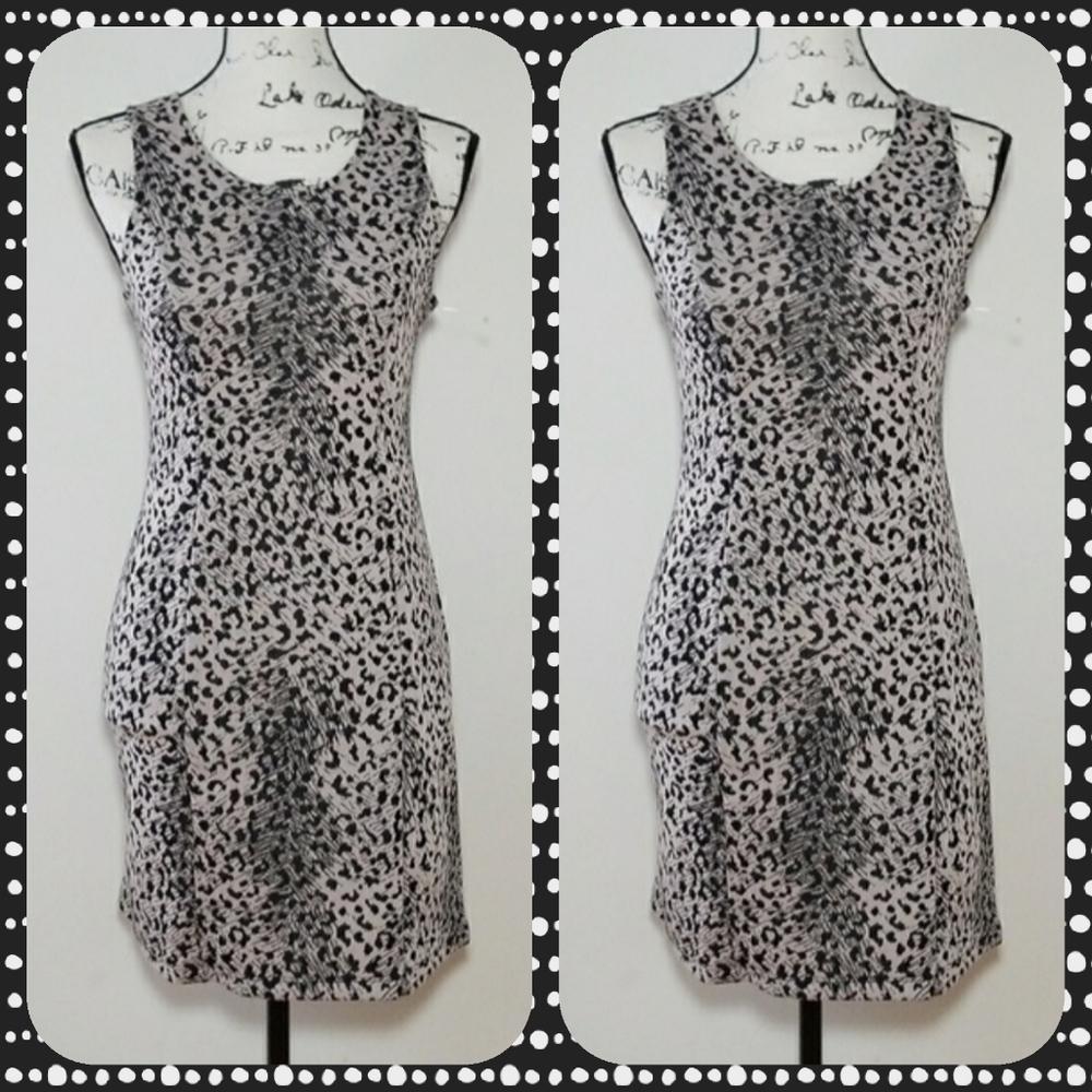 VTG Audrey 3+1
 Cheetah Print Bodycon Mini Dress